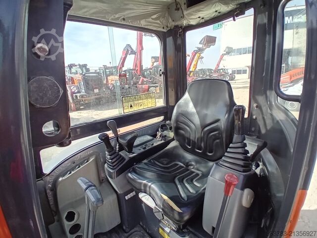 Mini excavator Doosan DX35Z