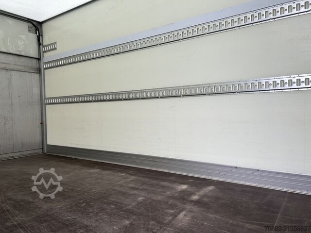 Kastenwagen Renault Master 130 Laadklep + Zijdeur