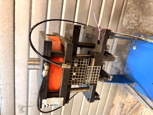 Presseinrichtung TEKNA TK 280 RC 17