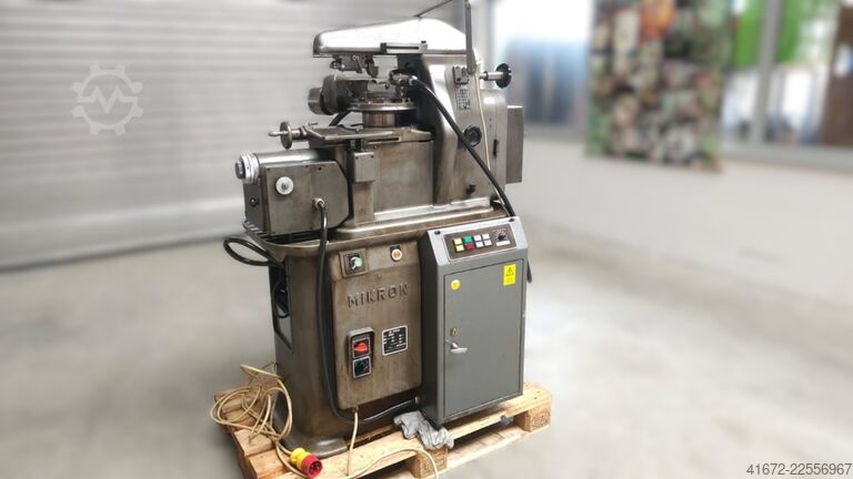 Fräsmaschine - Universal MIKRON 102.05 MPS