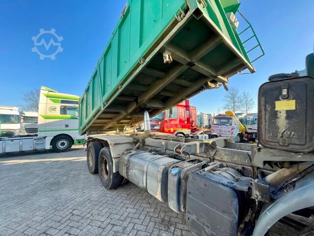 Tipper Renault Premium 320 6x4  PTO,  SPRING SUSPENSION, STEEL...