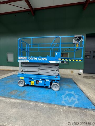 Scissor Lifts Genie GS-3246 E-Drive