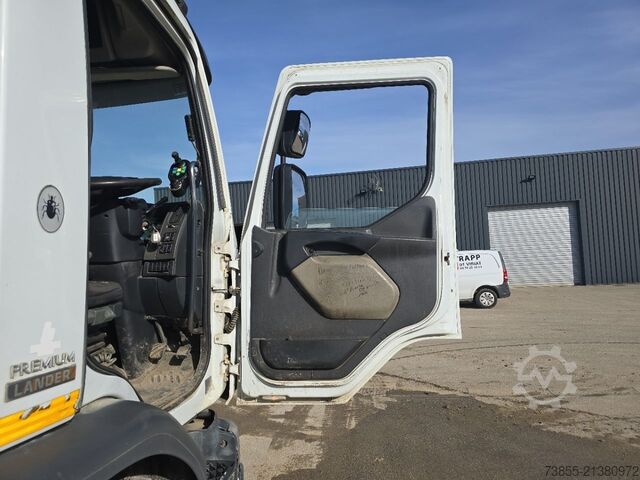 Sweeper Renault Scarab Major 8001