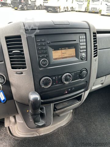 Koffer Mercedes-Benz Sprinter 513 2.2 CDI / Koffer / LBW / Airco / A...