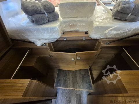 Semi-integrated camper Knaus Van TI 640 MEG VANSATION *'TraumMobil*Automatik*4000kg*