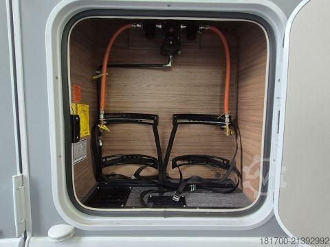 Semi-integrated camper Knaus Van TI 640 MEG VANSATION *'TraumMobil*Automatik*4000kg*