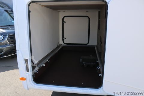 Semi-integrated camper Carado T 448 Pro+