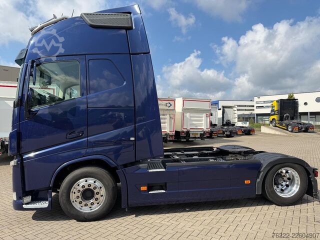 Standard-SZM Volvo FH 460 GLOBETROTTER XL / DYNAMIC STEERING / I-P...