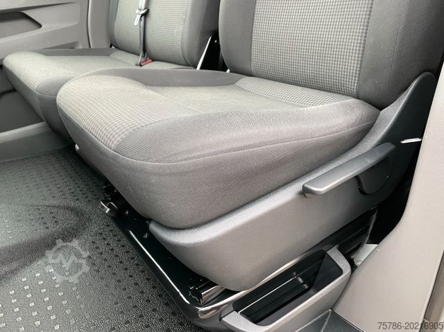 Kastenwagen VOLKSWAGEN T6.1 L1 KA/ AC/ 3 Sitze/ AHK/ Komfort-Paket
