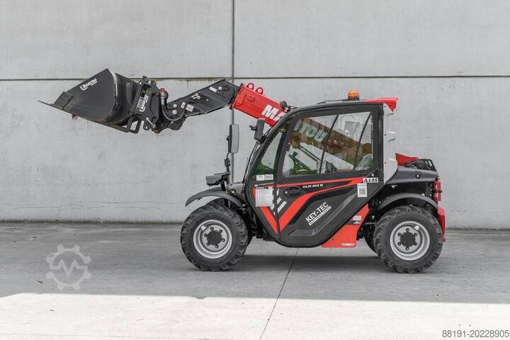 Agricultural telehandler Manitou ULM 412 H