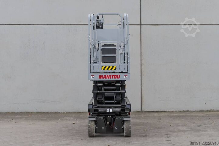 Scherenhebebühne Manitou SE 1008