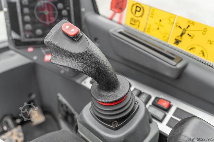 Telehandler Magni RTH 6.25