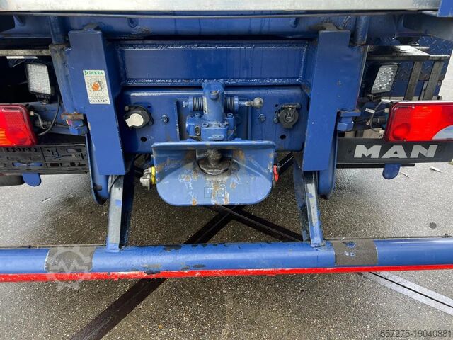 Crane truck MAN TGX 26.440 6x2/2