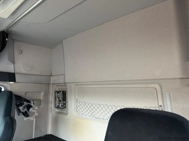 Crane truck MAN TGX 26.440 6x2/2