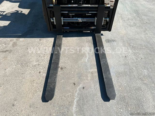 Front loader forklift HANGCHA CPD25-XD6-SI21 Elektro-Stapler