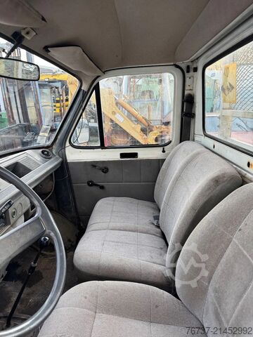 Tipper Ford TRANSIT **KIPPER-BENNE**