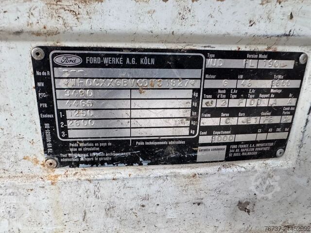 Tipper Ford TRANSIT **KIPPER-BENNE**