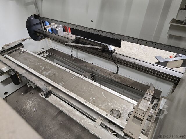 Press brake LVD PPEB 135 30 MNC 95 C