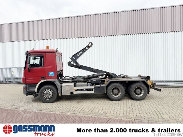 Roll-off tipper truck Mercedes-Benz Actros 2641 K 6x4, Hiab Knickarm