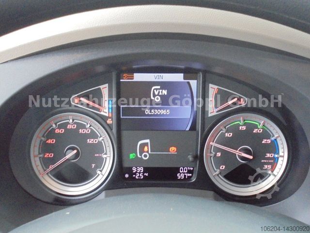 Transporter mit Koffer DAF LF210 FA 7,5t DayCab Junge Koffer LBW AHK