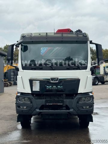 Autokran MAN TGM TG3 18.320 4x4 HMF Ladekran Pritsche