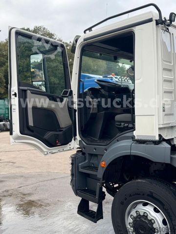 Autokran MAN TGM TG3 18.320 4x4 HMF Ladekran Pritsche