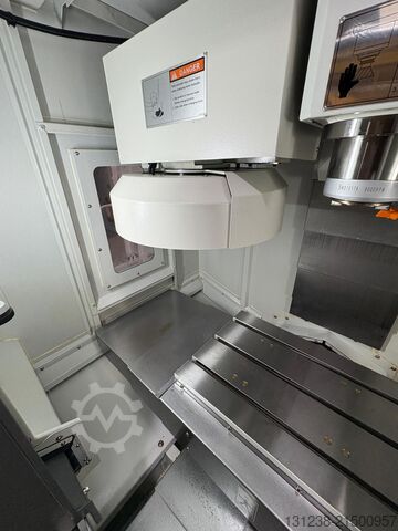 Milling machine XYZ 500LR Vertical Machining Centre