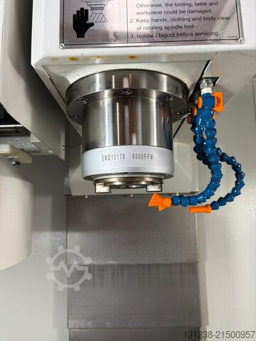 Milling machine XYZ 500LR Vertical Machining Centre