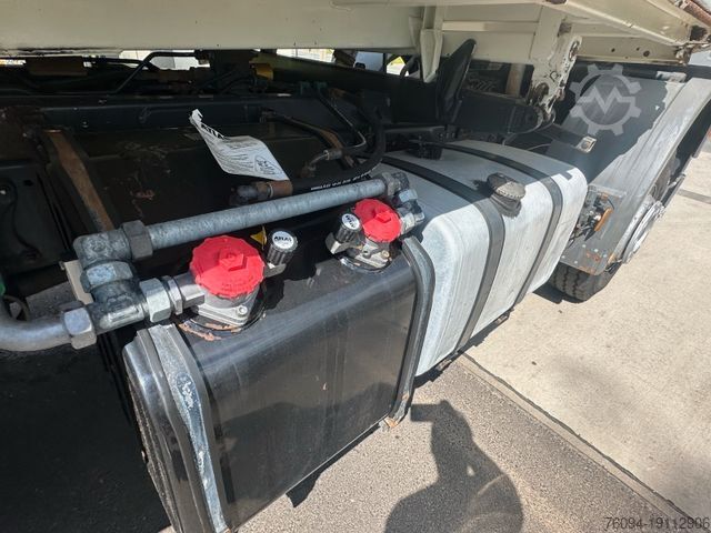 Autokran MERCEDES-BENZ Atego 1829 4x2 Meiller Kipper Kran 2014 FUNK AHK