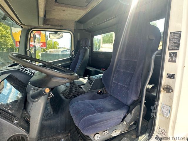 Kipper LKW MERCEDES-BENZ Atego 1829 4x2 Meiller Kipper Kran 2014 FUNK AHK