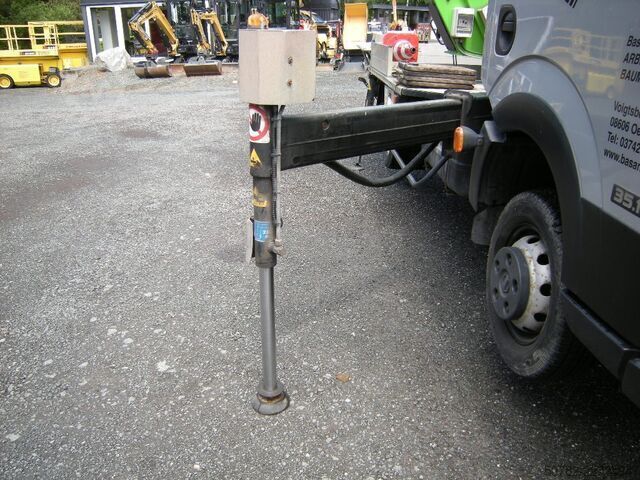 Gelenkteleskoparm Nissan Cabstar mit GSR E210PX