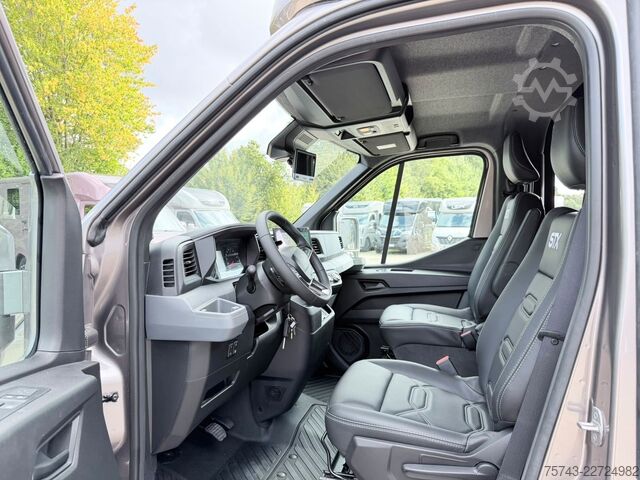 Viehtransporter RENAULT Master STX 5 Sitzer Haras ex. Lang Automatik
