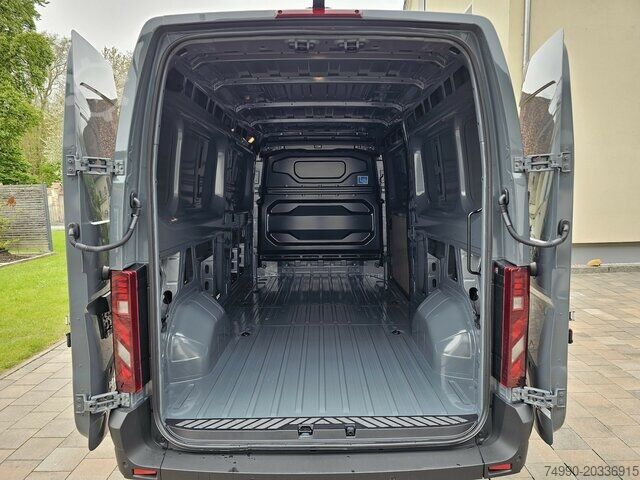 High top van Renault Master L2H2 170 Neues Modell 10´´ Navi Kamera