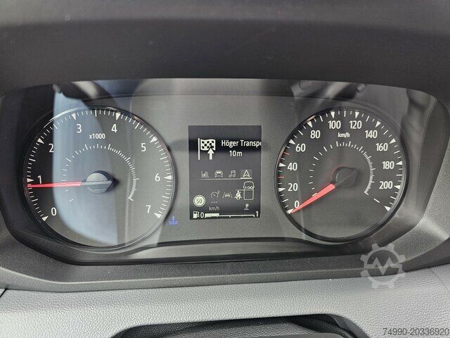 High top van Renault Master L2H2 170 Neues Modell 10´´ Navi Kamera