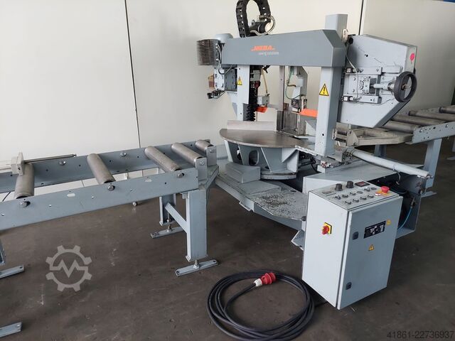 Hydr. horiz. gehrungsbandsägemaschine MEBA 335 DG