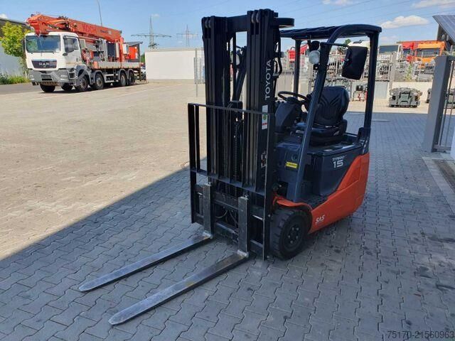 Gabelstapler Toyota 8FBET15 / Triplex: 4.30m / nur 1.842h! / SS
