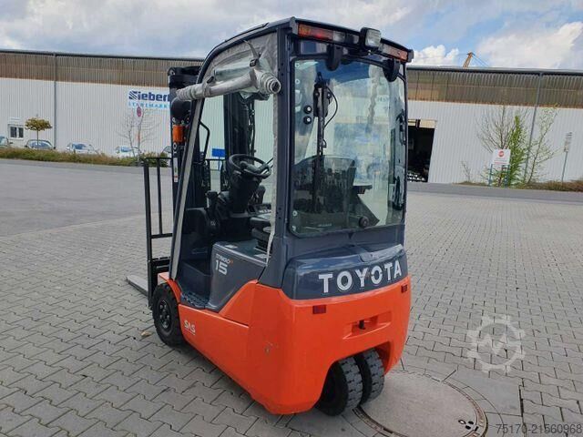 Gabelstapler Toyota 8FBET15 / Triplex: 4.30m / nur 393h! / SS