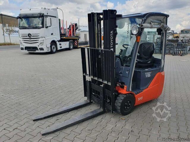 Gabelstapler Toyota 8FBET15 / Triplex: 4.30m / nur 393h! / SS