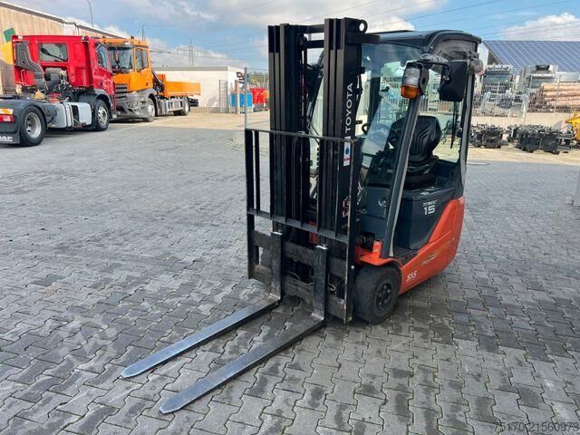 Gabelstapler Toyota 8FBET15 / Triplex: 4.30m / nur 1.187h! / SS