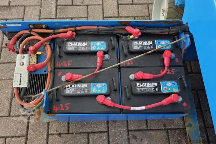 Scherenhebebühne Genie GS1932 Electric, Batteries 2025, Working Height 7.