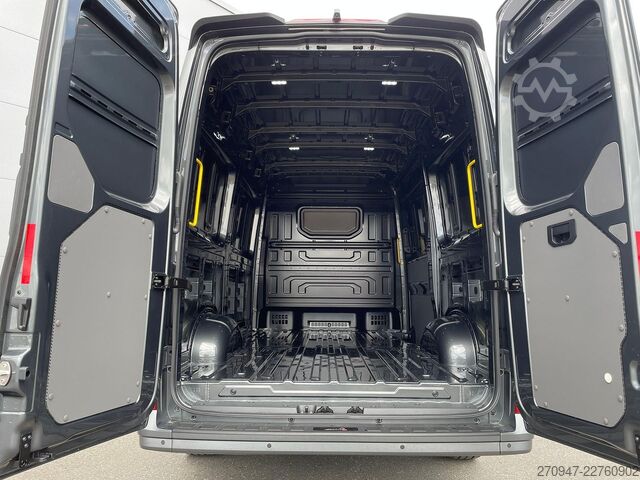 High top van MAN TGE 3.200 L3H3 Kasten 4x4 Individual S ACC STHZ