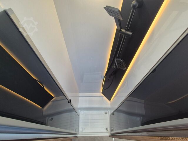 Semi-integrated camper CHAUSSON 777 Titanium Line *MJ27*Arctic*Hubbett*Navi*4,1t