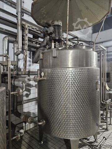 Syrup room n n 