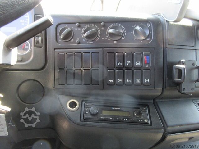 LKW mit Pritsche & Plane man TGL 12.250 Pritsche L 9,50 m, H 3,00 Edscha, LBW