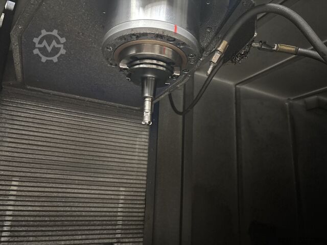 CNC vertical machining center TAJMAC-ZPS MCFV 2080 NT