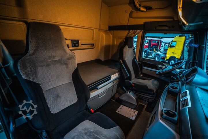 Standard tractor MAN TGX 18.470 XLX BLS+HYDR.