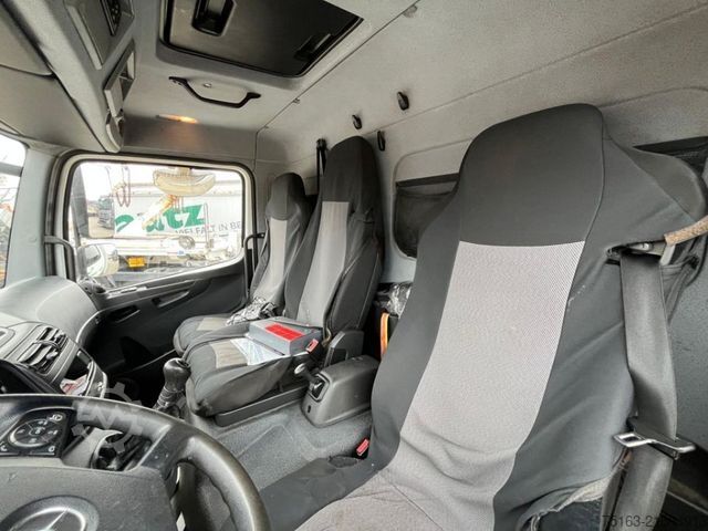 Transporter mit Koffer MERCEDES-BENZ Atego 816 L Standardkoffer LBW LBW 1 to