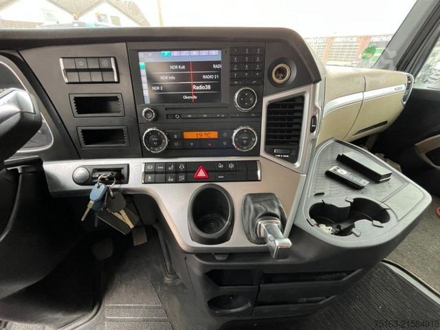 LKW mit Pritsche (offen) MERCEDES-BENZ Actros neu 2558 L 6x2 Pritsche Kran Fassi 445 45