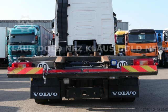 Swap body truck VOLVO FH 460 Globetotter BDF 2XL-Tanks Vollluft Euro 6