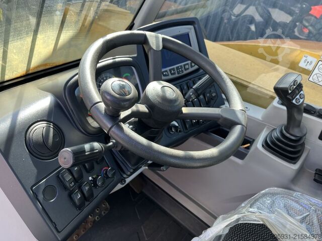 Teleskopstapler starr Caterpillar TH357D